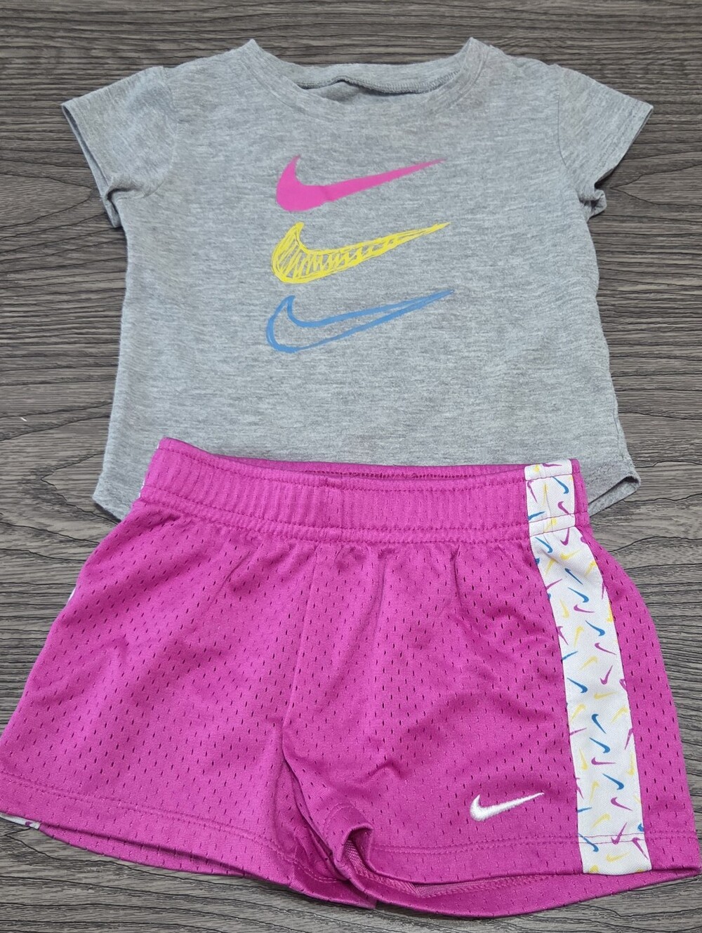 *SOLD*Nike Girls' Active Tee & Shorts Set - Pink, Aqua, Gray, White - Picture 2 of 3